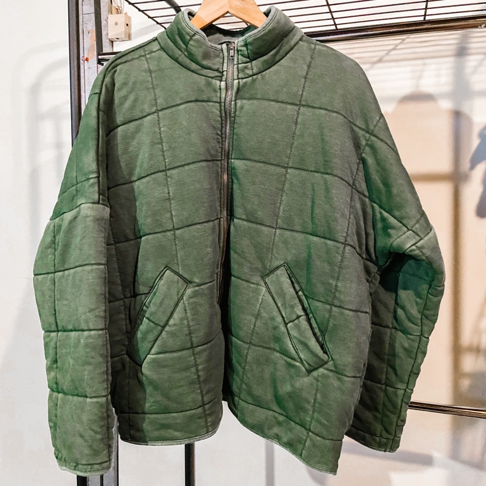 Green quilted Forever 21, Free People dupe size small NWOT